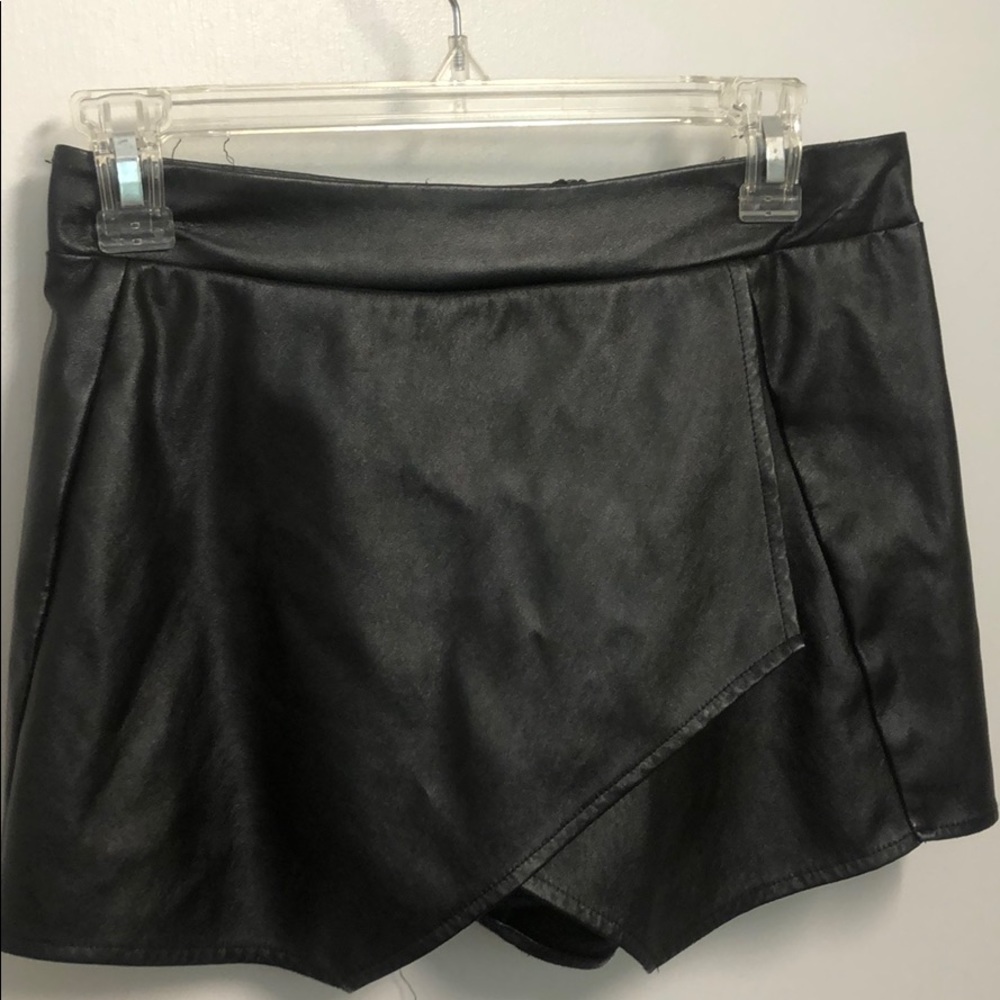 Leather envelope skort
